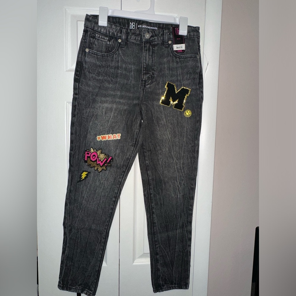 No Boundaries black/gray acid wash denim mom jeans
